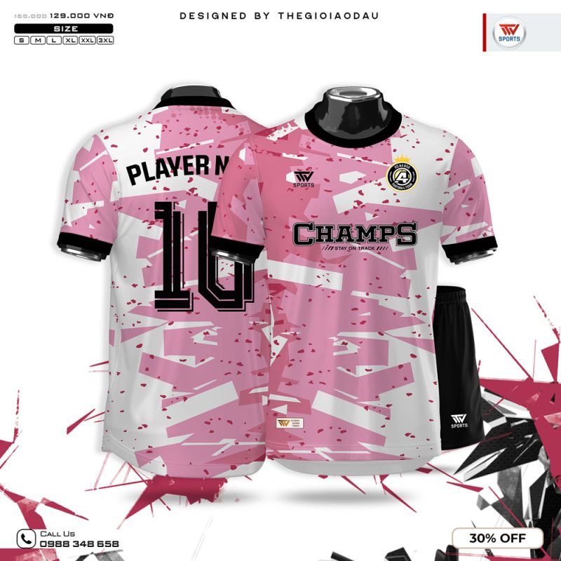 Áo bóng đá hồng pastel phối trắng – phong cách trẻ trung nổi bật